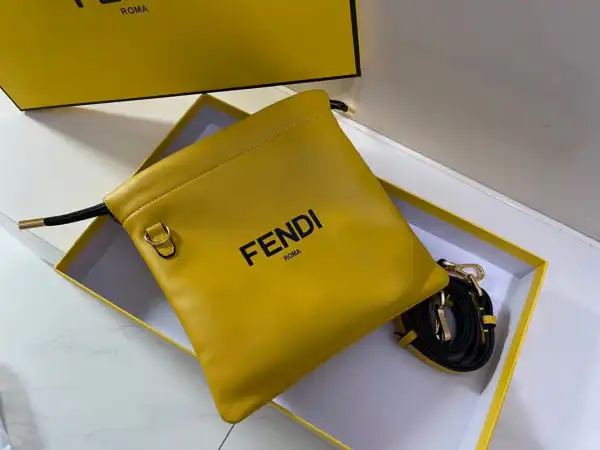 HyperPeter FENDI PACK SMALL POUCH 0124