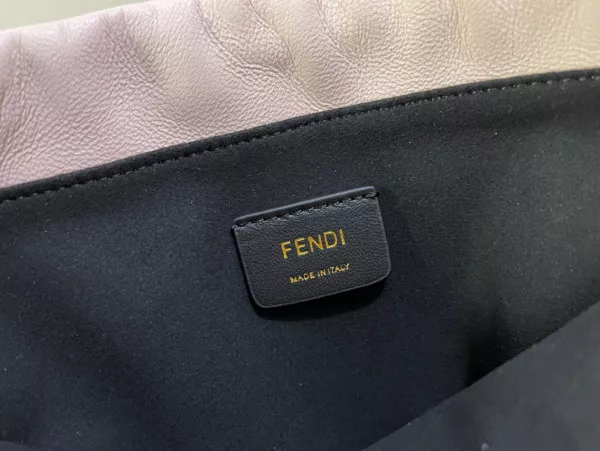 HyperPeter FENDI PACK SMALL POUCH 0118