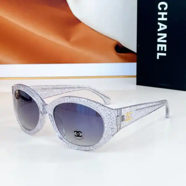 HyperPeter CHANEL SUNGLASSES 0123