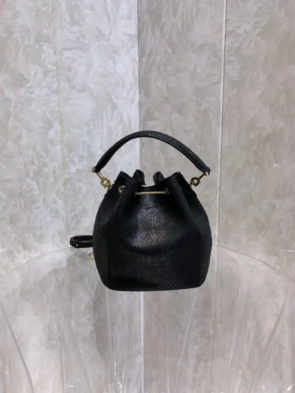 HyperPeter BVLGARI SERPENTI FOREVER BUCKET BAG 0130