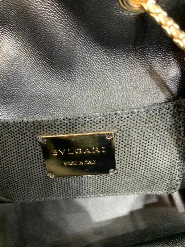 HyperPeter BVLGARI SERPENTI FOREVER BUCKET BAG 0130