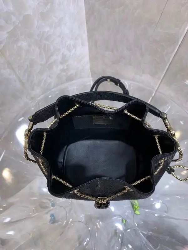 HyperPeter BVLGARI SERPENTI FOREVER BUCKET BAG 0130