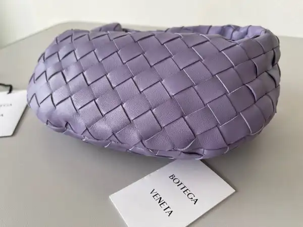 Hyper Peter BOTTEGA VENETA MINI JODIE 0129