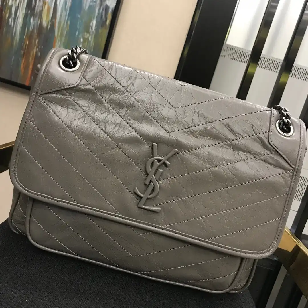 HyperPeter YSL NIKI 32CM 0206