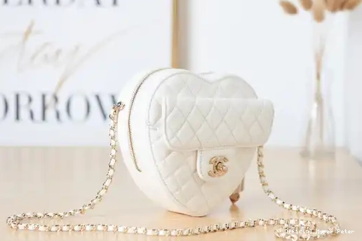 Hyper Peter BAG HEART CHANEL 0220