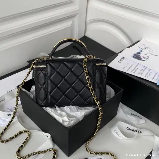 HyperPeter VANITY CHANEL WITH CHAIN 0210