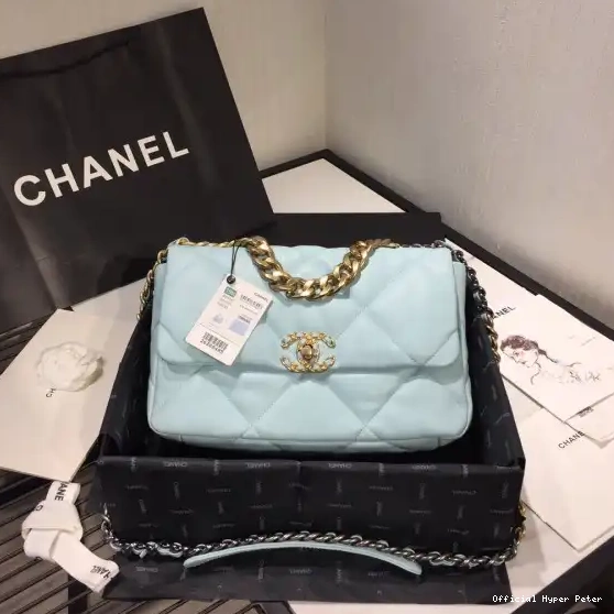 Hyper Peter FLAP CHANEL 19 BAG 0214