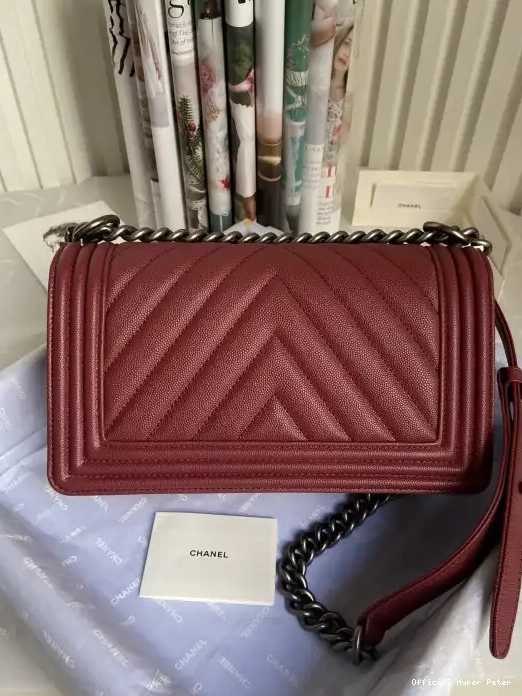 Hyper Peter BOY BAG CHANEL 0210