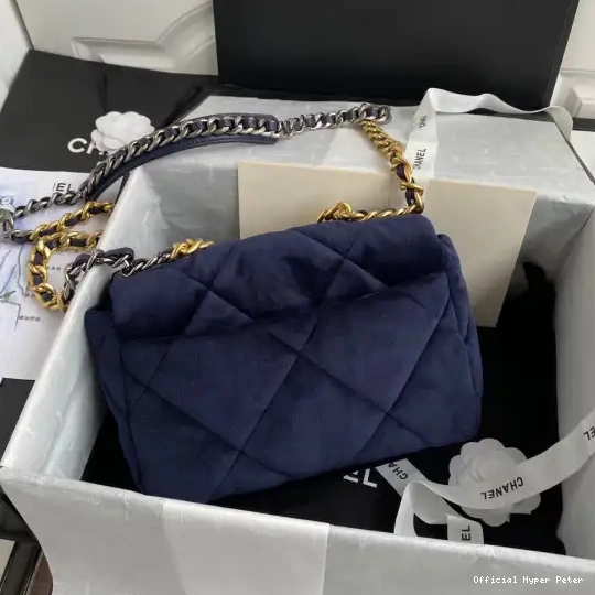 Hyper Peter FLAP BAG 19 CHANEL 0223