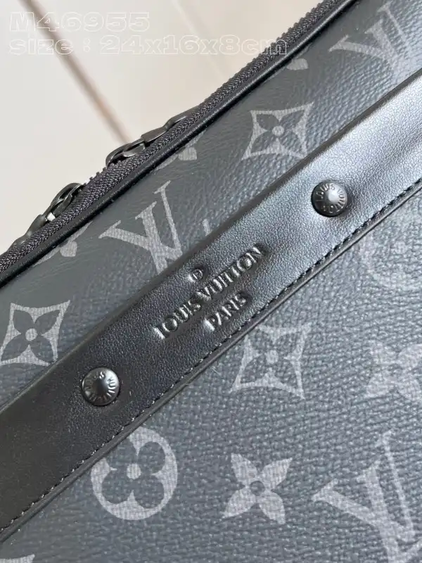 HyperPeter LOUIS VUITTON Nano Alpha-24*16*8 cm 0203