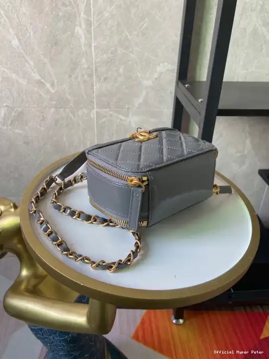 Hyper Peter SMALL VANITY CASE CHANEL 0218