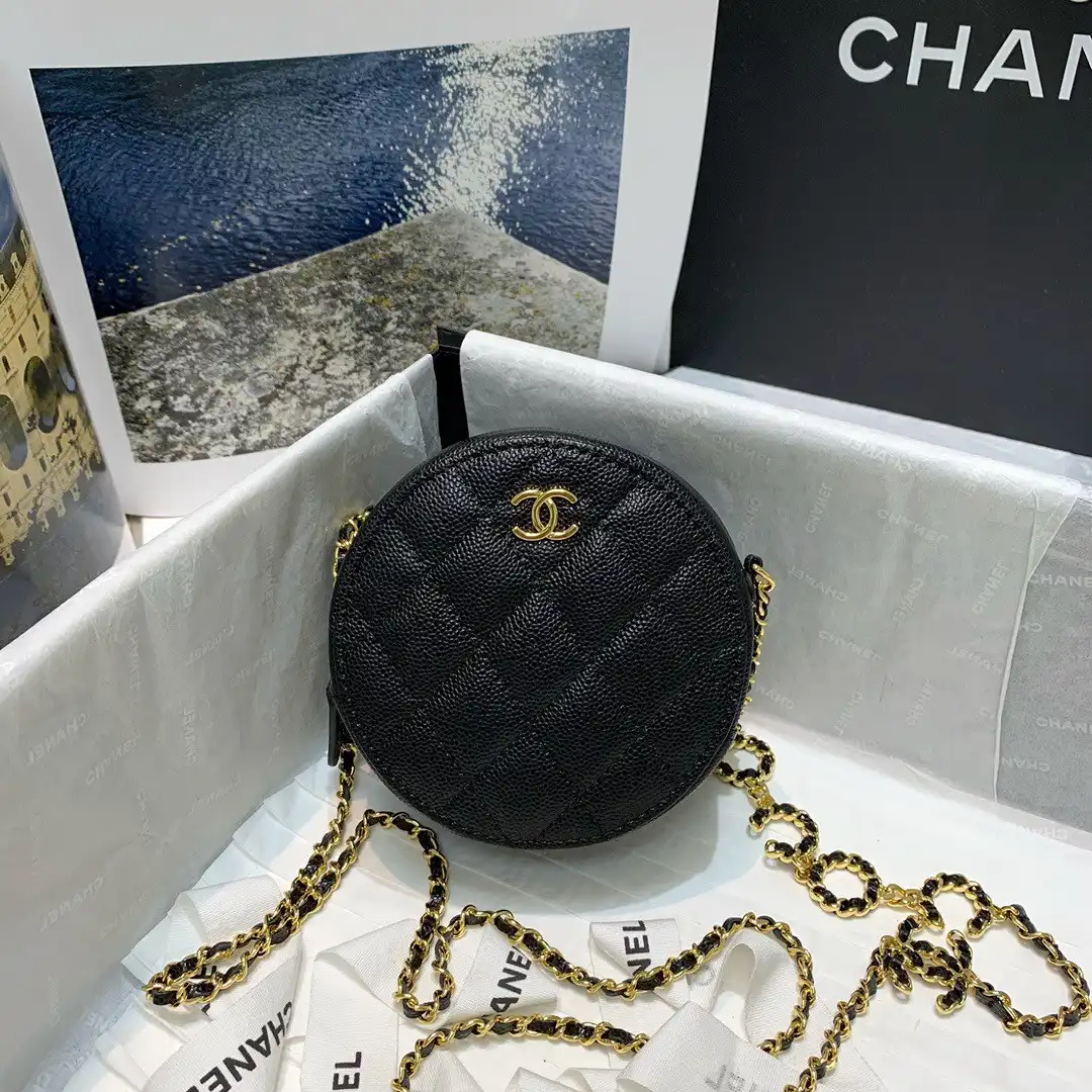 HyperPeter CHANEL ROUND BAG 0204