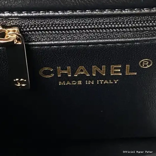 Hyper Peter CHANEL BAG HANDLE 0215