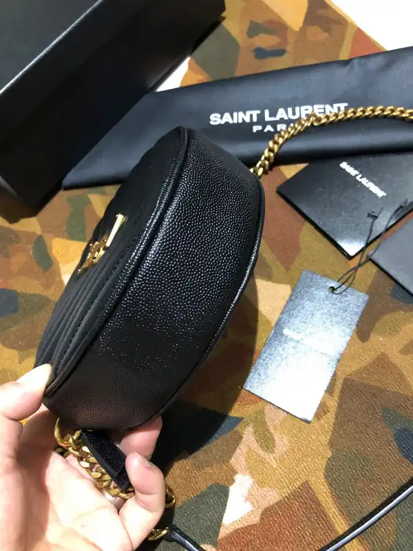 HyperPeter YSL VINYLE ROUND CAMERA BAG 0206