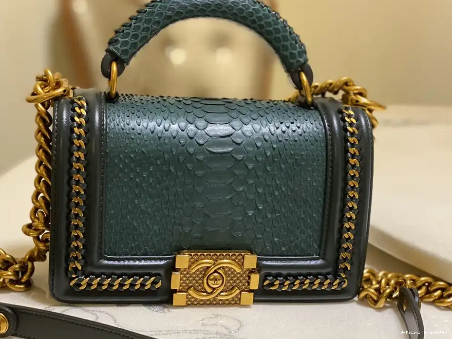 Hyper Peter 20CM BOY CHANEL BAG 0222