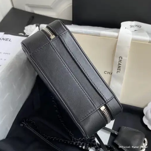 Hyper Peter CASE VANITY CHANEL 0213