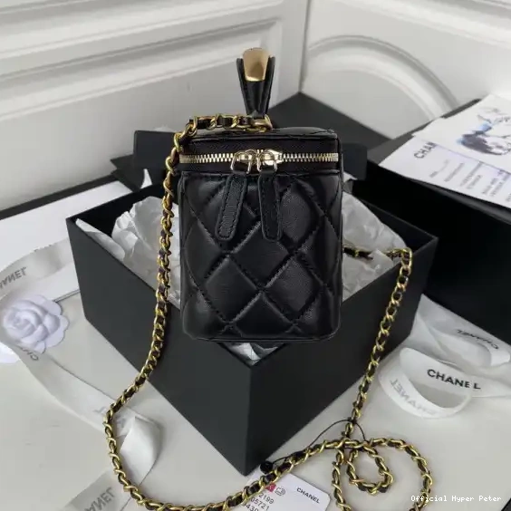 HyperPeter VANITY CHANEL WITH CHAIN 0210