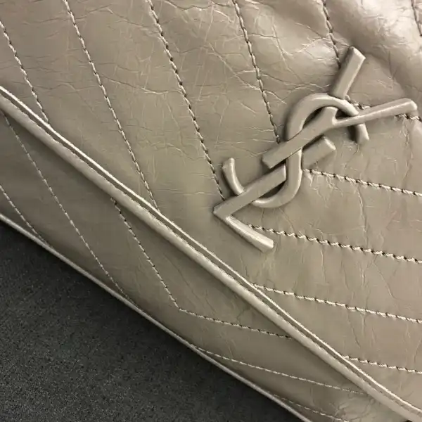 HyperPeter YSL NIKI 32CM 0206