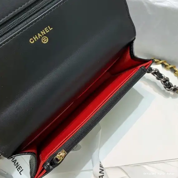 Hyper Peter ON WALLET CHAIN CHANEL19 0213